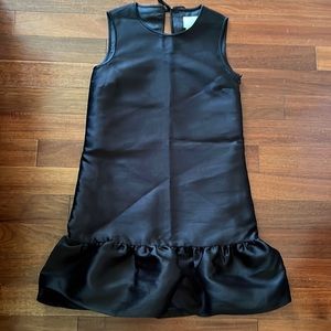 Elegant Black Sleeveless Dress